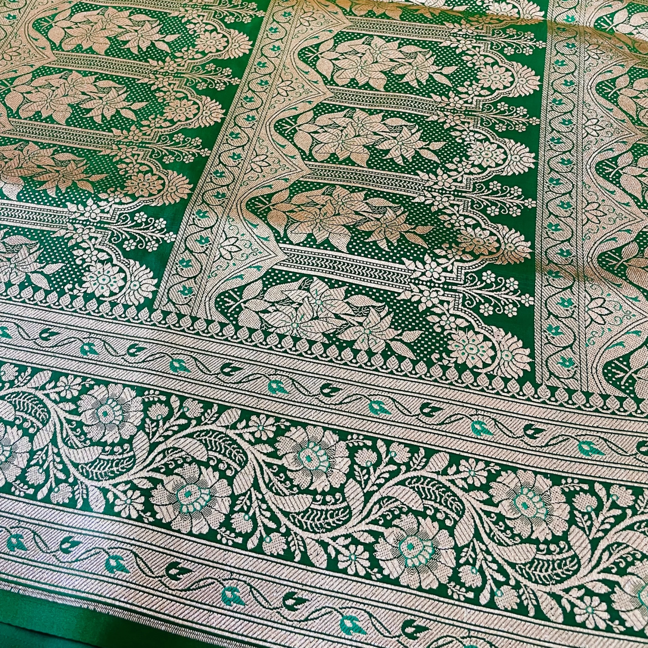 emerald-green-03