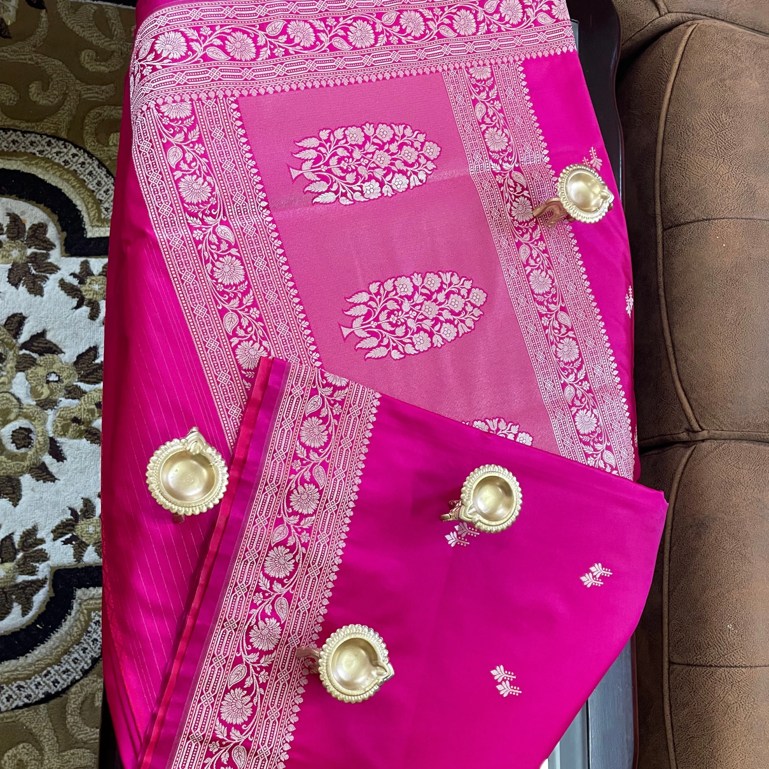 hot-pink-motifs-07