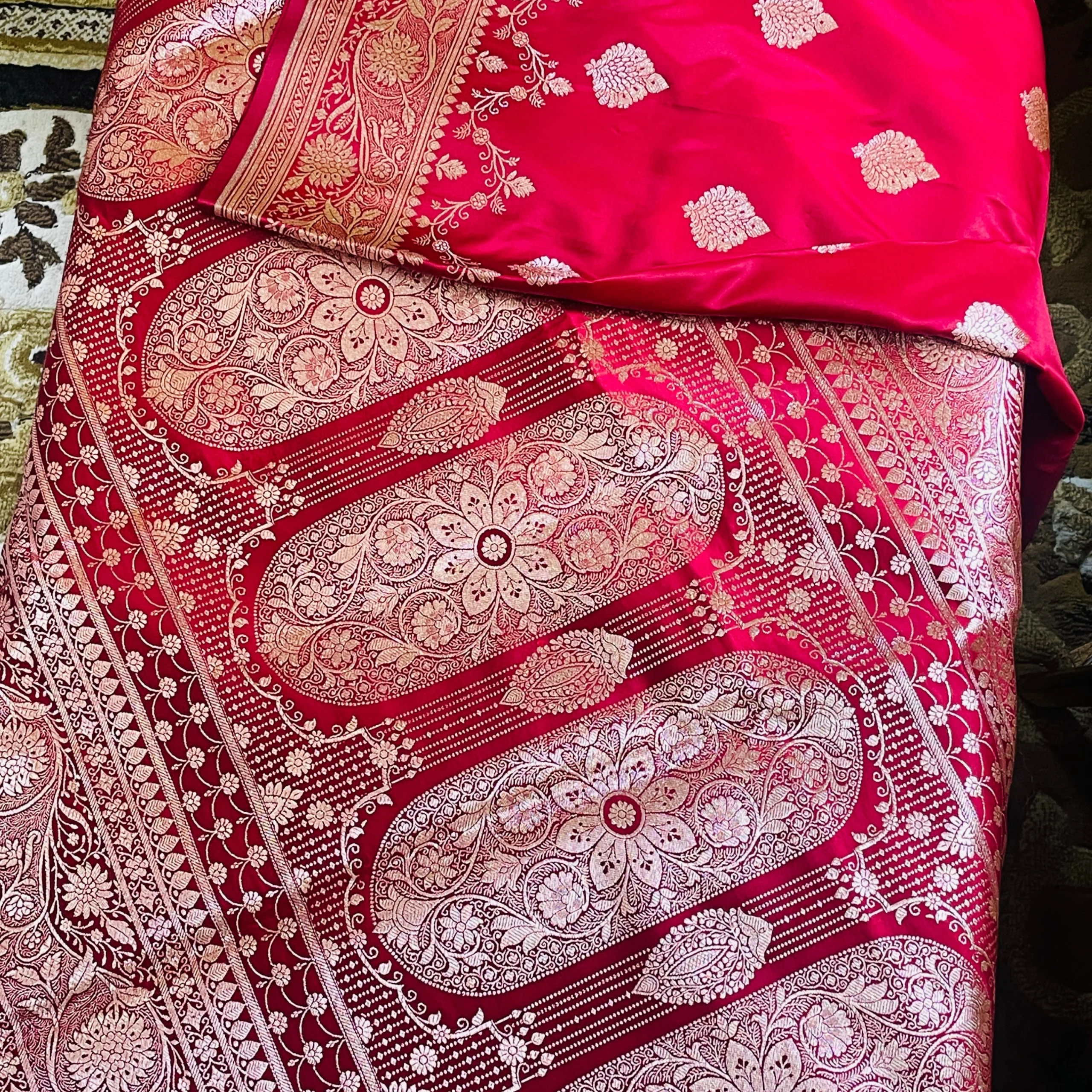 hot-pink-motifs-08