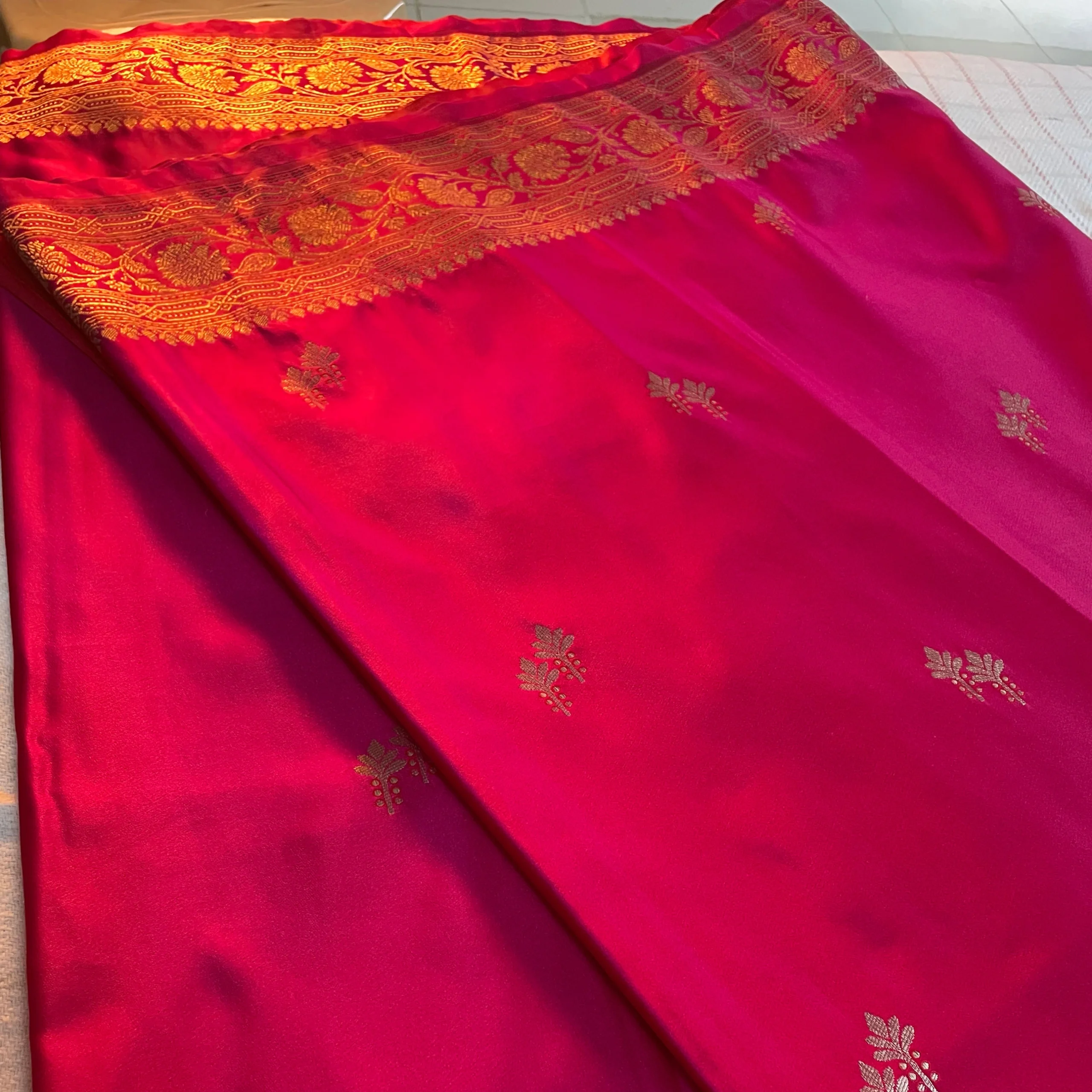 hot-pink-motifs-10